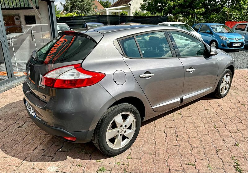 RENAULT MEGANE III 3/5 portes 2012