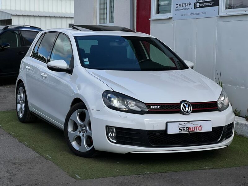 VOLKSWAGEN GOLF VI 2010