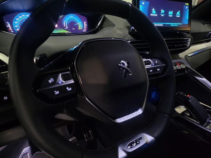 PEUGEOT 3008 Hybrid GT 225cv , Caméra 360 , AppleCarplay , Led