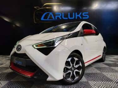 TOYOTA  AYGO 1.0 VVTi 72cv X-PLAY / APPLE CARPLAY + CAMERA 