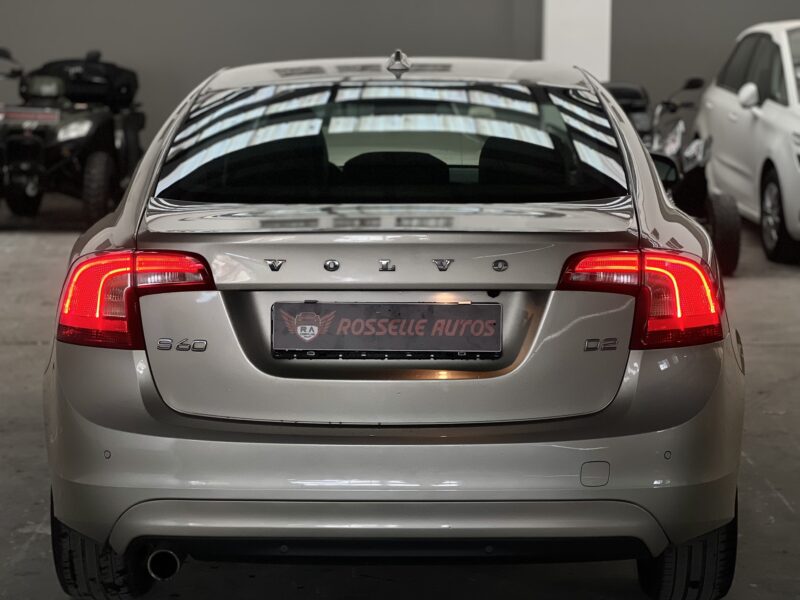 VOLVO S60 D2 Geartronic 2L 120CH