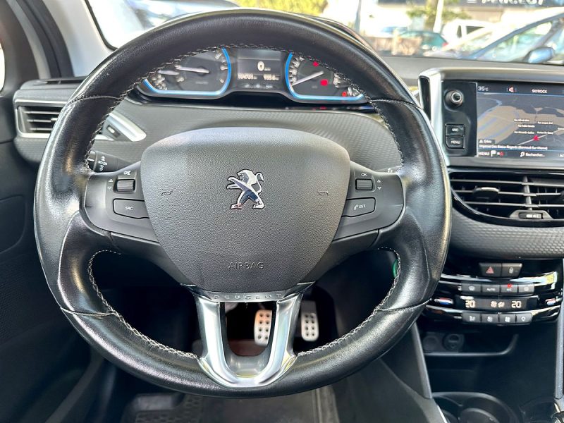 PEUGEOT 208 2018