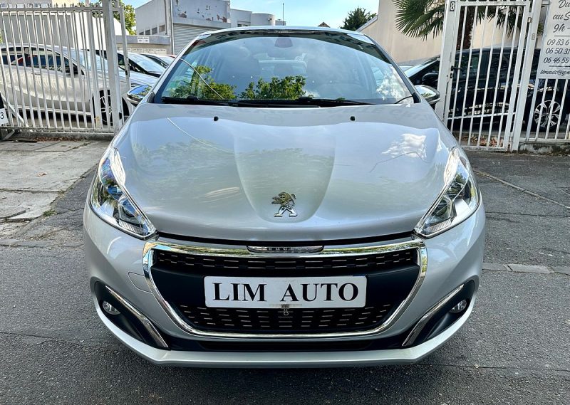 PEUGEOT 208 2018