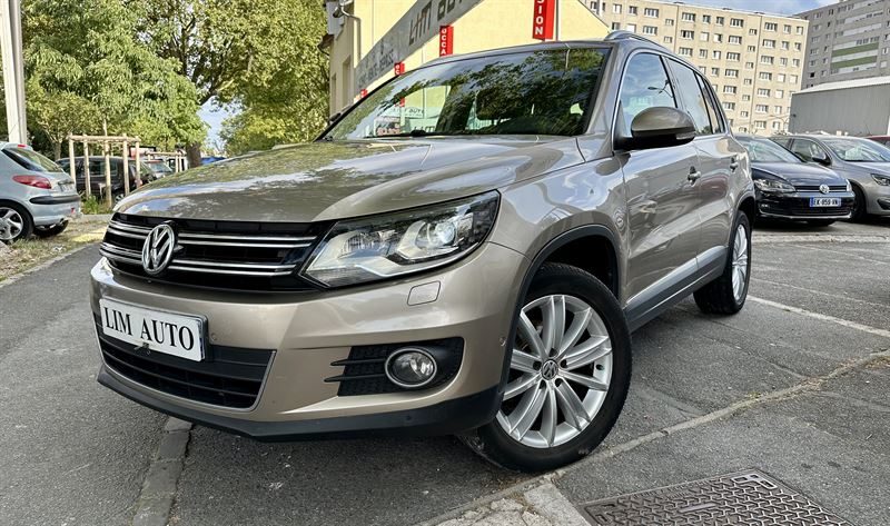 VOLKSWAGEN TIGUAN 2011