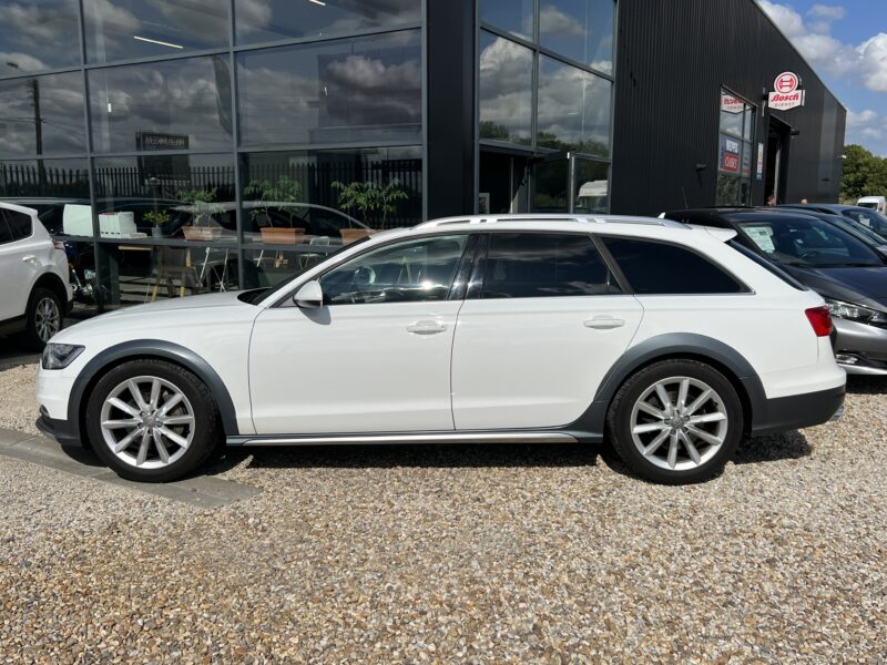 AUDI A6 Allroad C7 2013