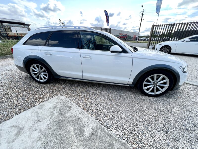 AUDI A6 Allroad C7 2013