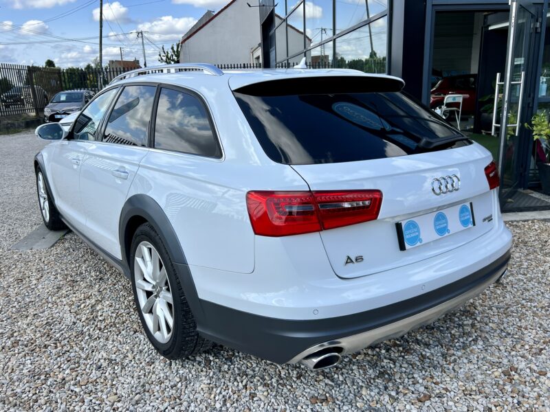 AUDI A6 Allroad C7 2013