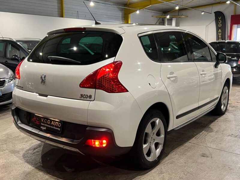 PEUGEOT 3008 Monospace 2010