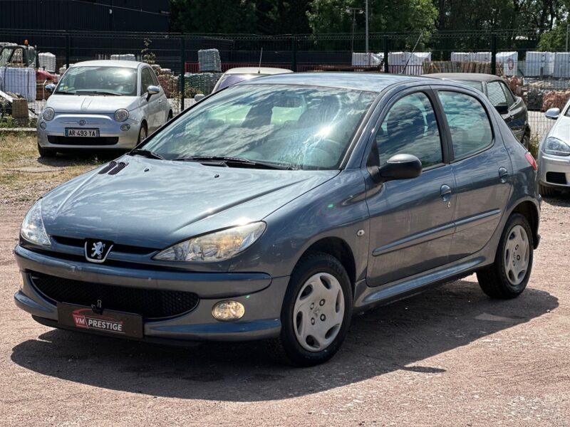 Peugeot 206 1.4 HDI 68 CV / Clim / 5 porte / Paiement 4x Possible