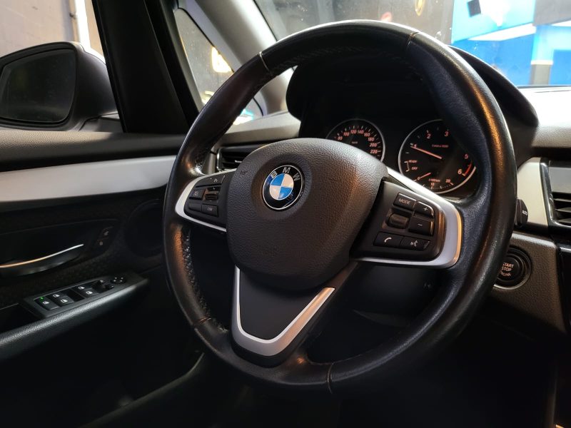 BMW SERIE 2 ACTIVE TOURER 218d 150CH STEPTRONIC FINITION LOUNGE / FULL LED + PARK ASSIST