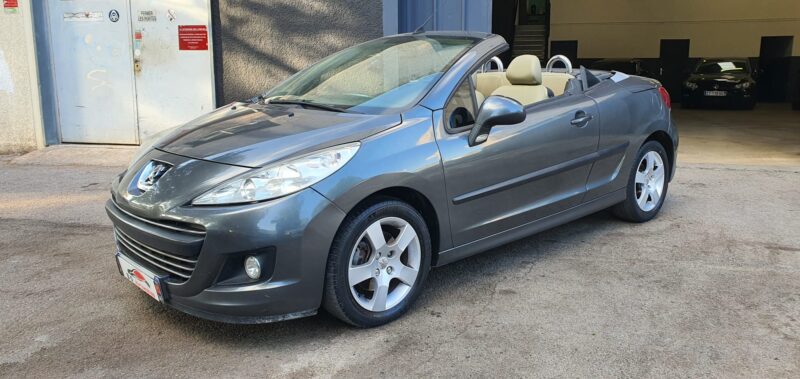 Peugeot 207CC Phase 2 1.6 HDi 112 cv cabriolet BVM 6 ,