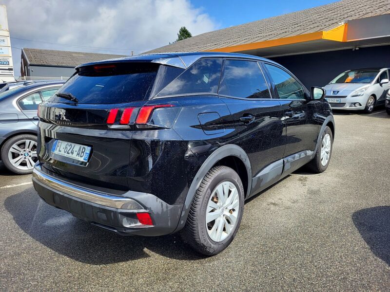 PEUGEOT 3008 SUV 2019