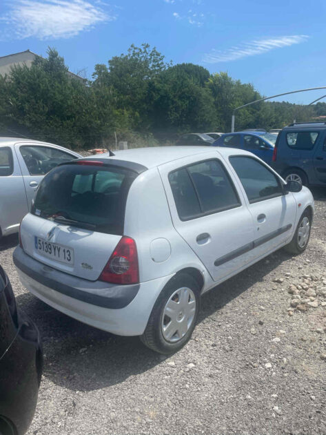 RENAULT CLIO II 2002