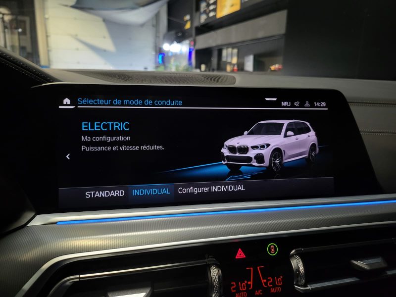 BMW X5 45e XDrive M-Sport PlugInHybrid 394cv BVA8 // APPLE CARPLAY/SIEGES CHAUFFANTS/TOIT OUVRANT