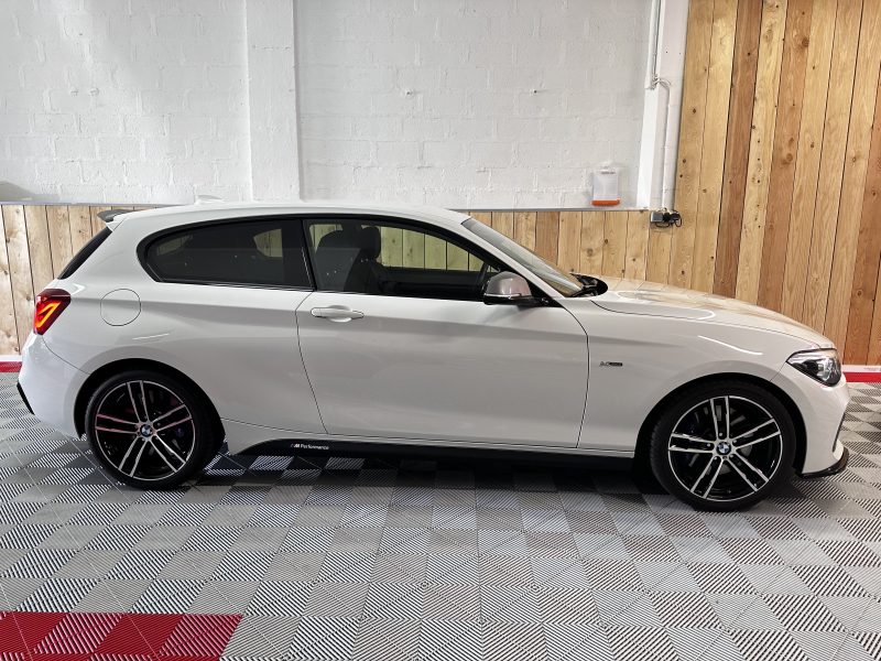 BMW Série 1 M140i A xDrive 340ch m 14