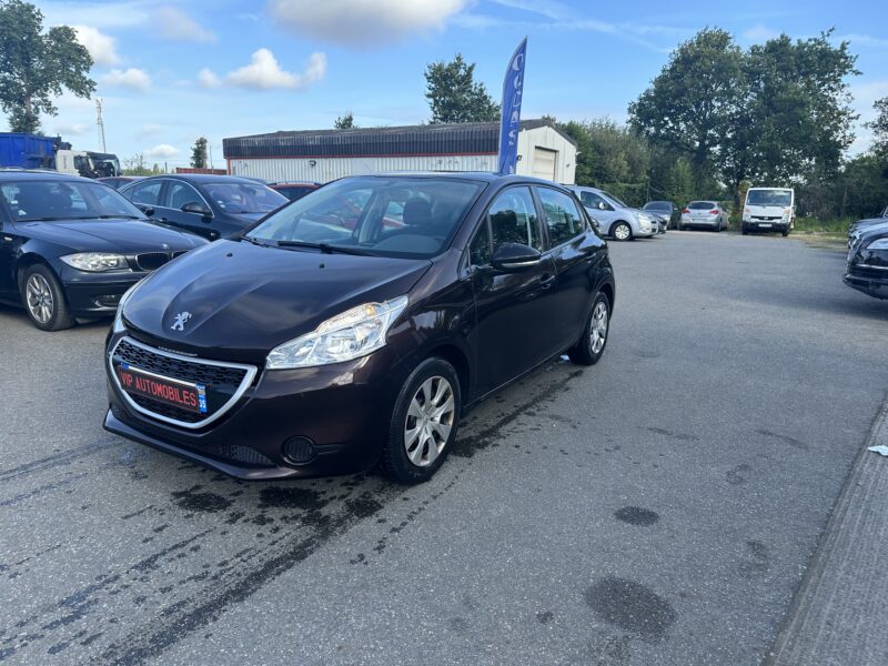 PEUGEOT 208 I 2013