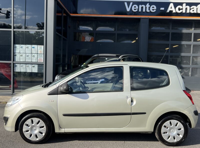 RENAULT TWINGO II 1.2 60 Cv PAIEMENT EN 4 FOIS POSSIBLE / KIT BLUETOOTH - Garantie1an