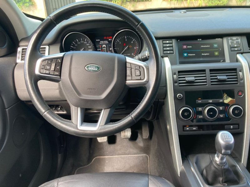 LAND ROVER DICOVERY SPORT 2017