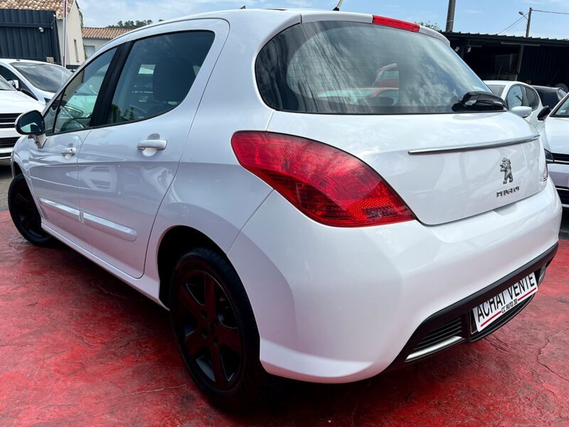 PEUGEOT 308 I 2011