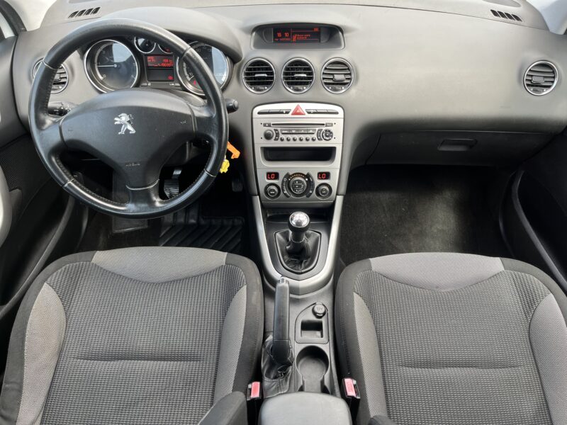 PEUGEOT 308 I 2011