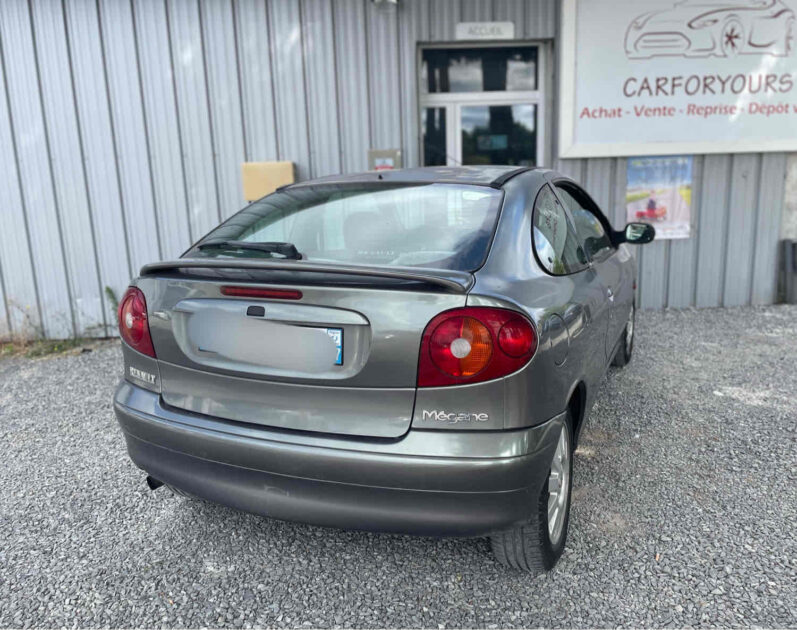 RENAULT MEGANE I Coupé  2001