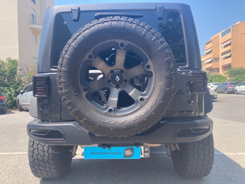 Jeep wrangler 3.0 v6 sahara 284 ch jk unlimited bva