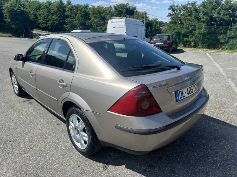 FORD MONDEO 2003