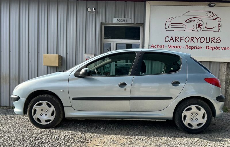 PEUGEOT 206 5 portes 2002