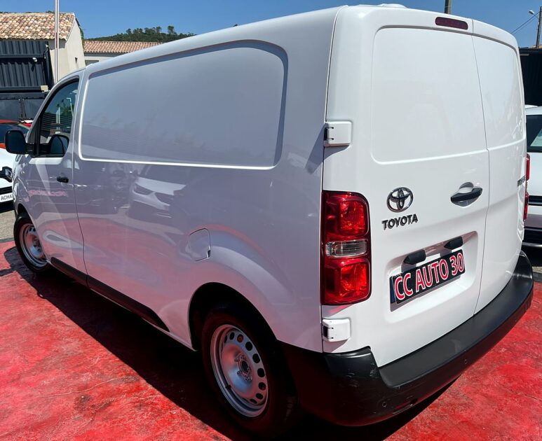 TOYOTA PROACE Camionnette 2022