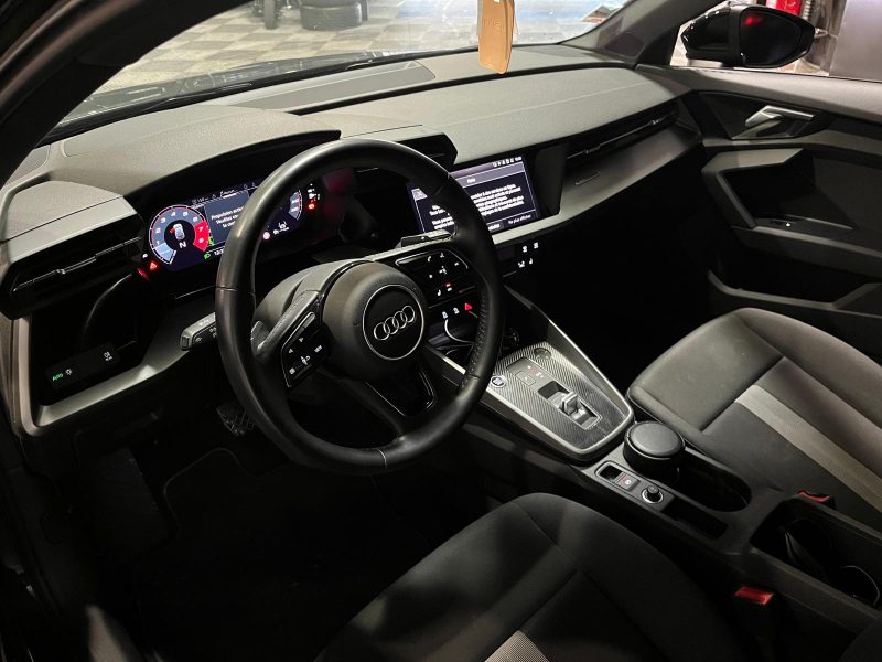 AUDI A3 Sportback 35 TFSI 150 cv SIEGE ELECTRIQUE / CHAUFFANT / CARPLAY