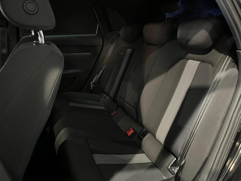 AUDI A3 Sportback 35 TFSI 150 cv SIEGE ELECTRIQUE / CHAUFFANT / CARPLAY