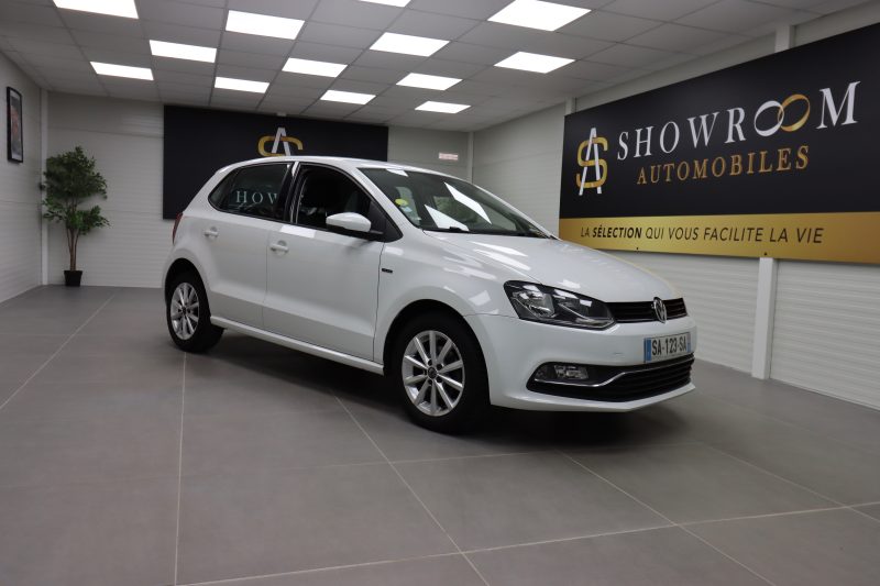 VOLKSWAGEN POLO V 2015