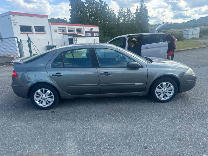 RENAULT LAGUNA II 2007