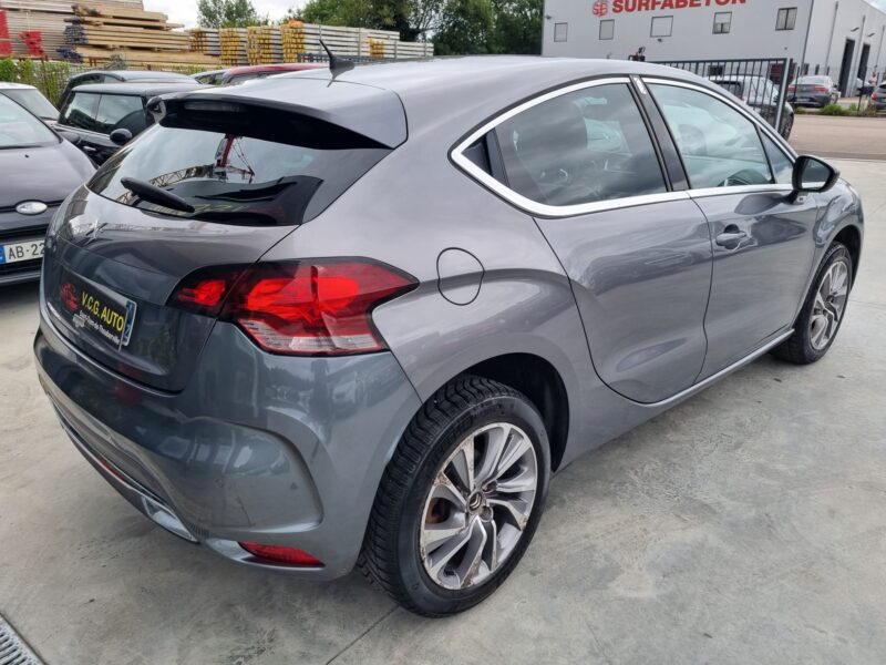 CITROEN DS4 1.6 HDi 112 so chic