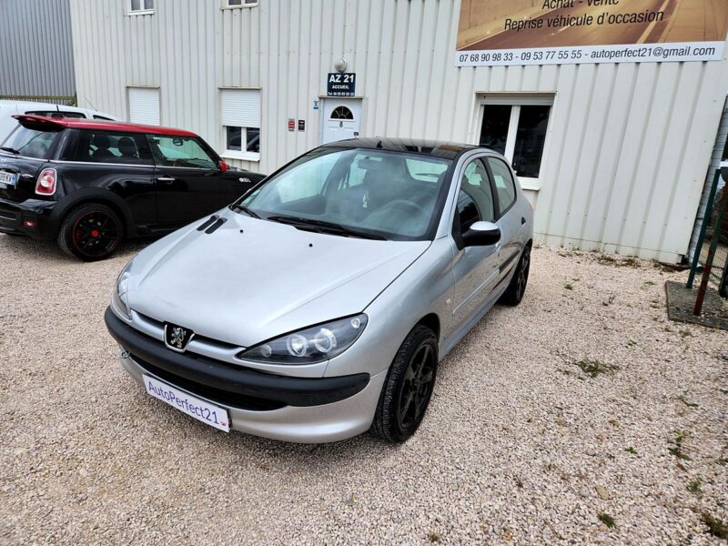 PEUGEOT 206 3/5 portes 2000