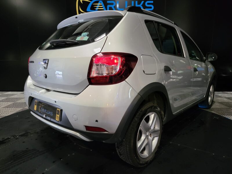 DACIA SANDERO Stepway 0.9 TCe 90cv Prestige 1ère Main // ENTRETIEN COMPLET DACIA/RADAR-AR/GPS/BLUETO