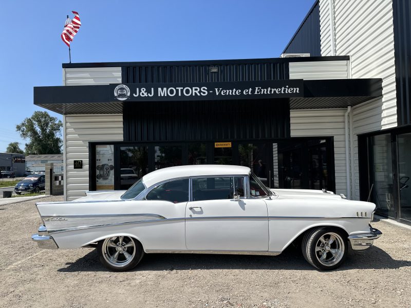 CHEVROLET BEL AIR V8 BVA 1957