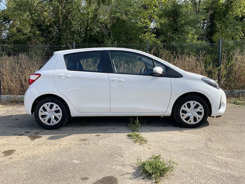 TOYOTA YARIS 2019