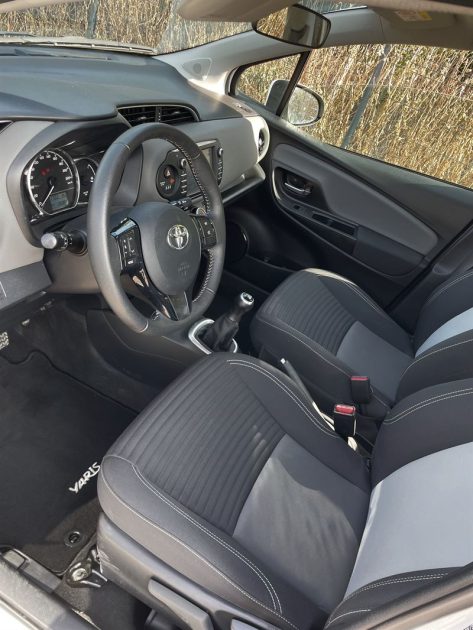 TOYOTA YARIS 2019