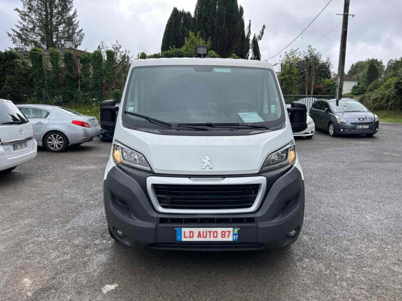 PEUGEOT BOXER Camionnette 2015