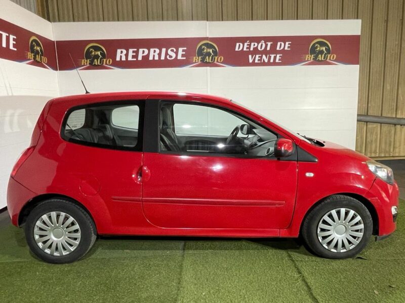 RENAULT TWINGO II 2013