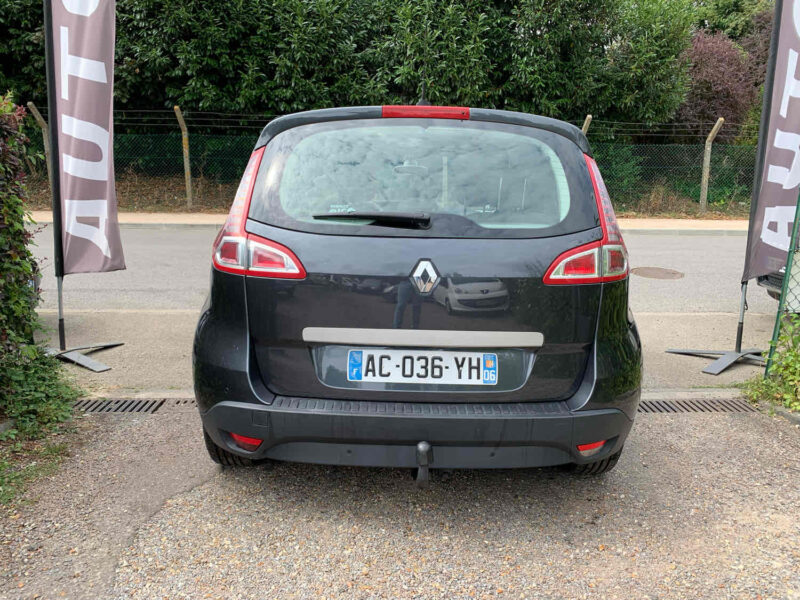 RENAULT SCÉNIC III 1.9DCI 131CV