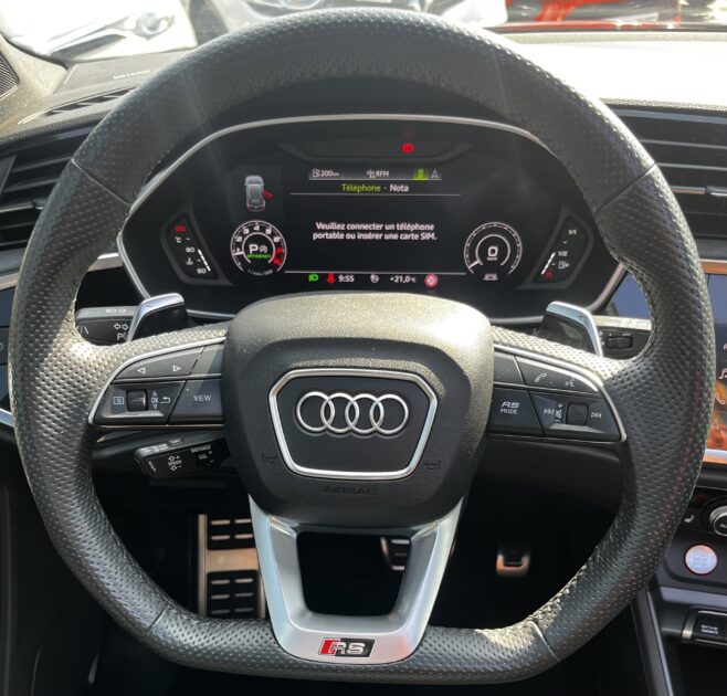 AUDI RSQ3 2020