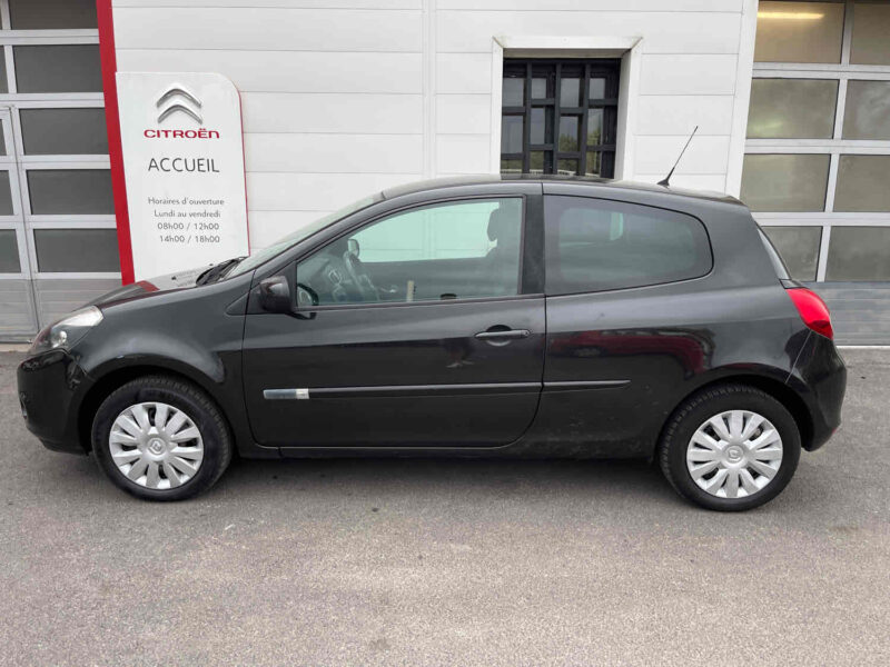 RENAULT CLIO III 2010