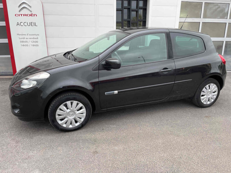 RENAULT CLIO III 2010