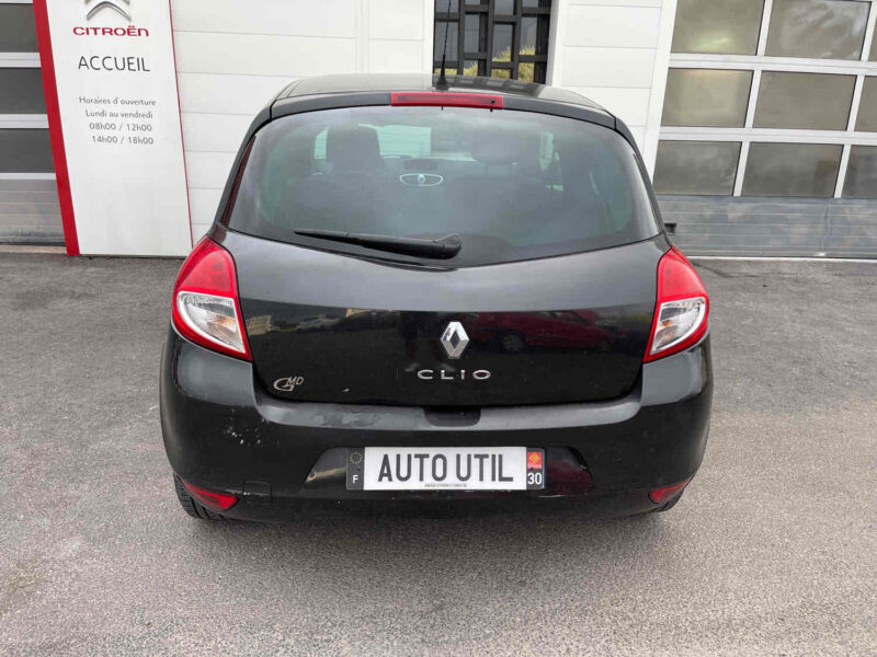 RENAULT CLIO III 2010