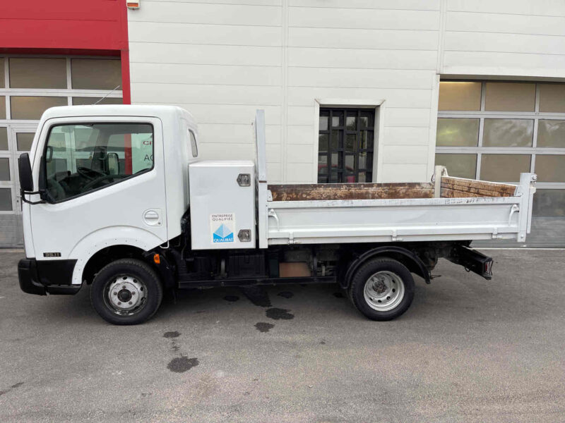 NISSAN CABSTAR 