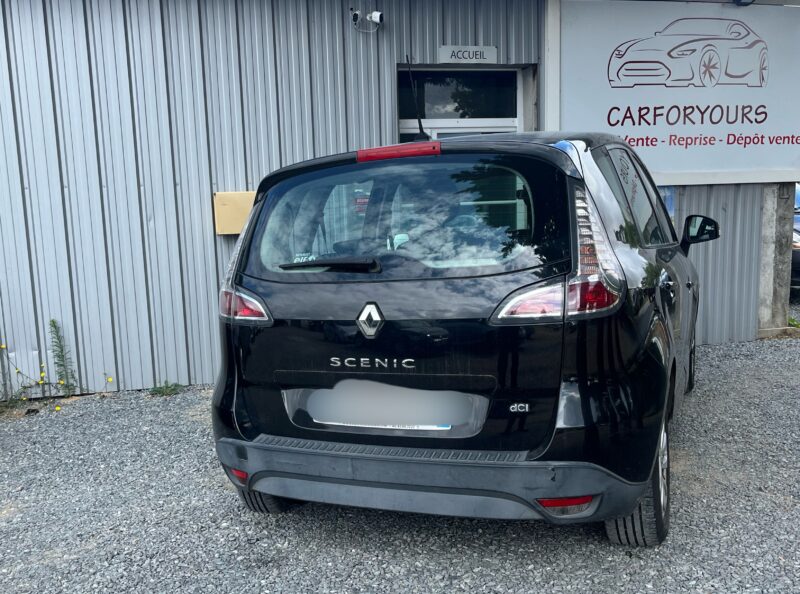 RENAULT SCÉNIC III 2012