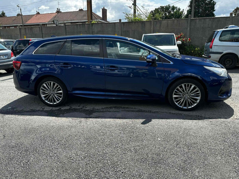 TOYOTA AVENSIS BREAK