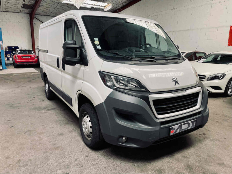 248€/mois PEUGEOT BOXER III phase 2 L1H1 2,0L BlueHDi 130ch/7cv